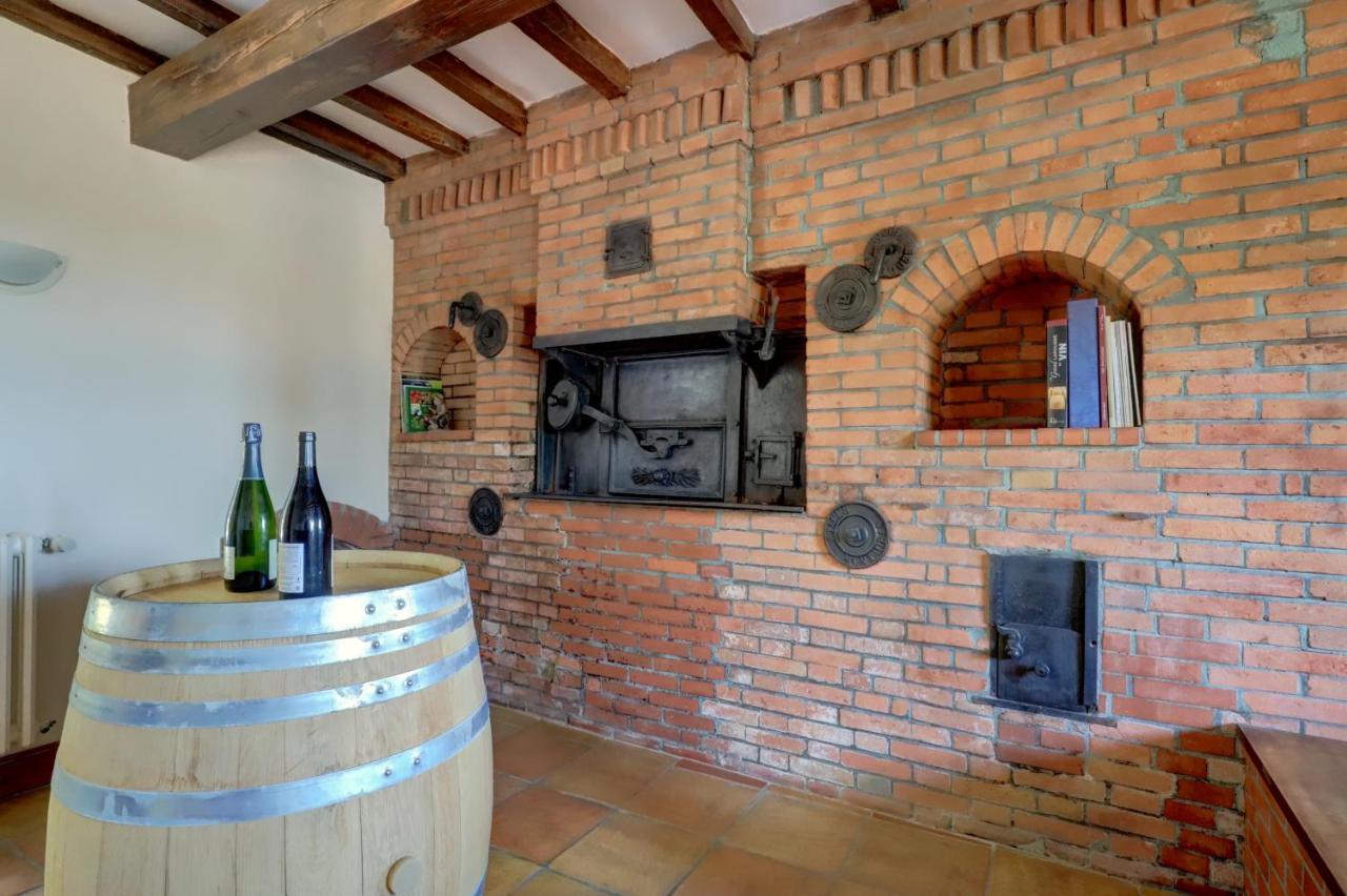 Gîte la grappe Occitane - 14 personnes - piscine privée Ambres Esterno foto