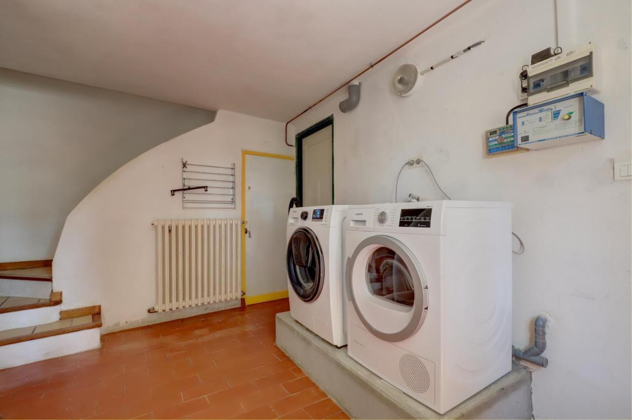 Gîte la grappe Occitane - 14 personnes - piscine privée Ambres Esterno foto