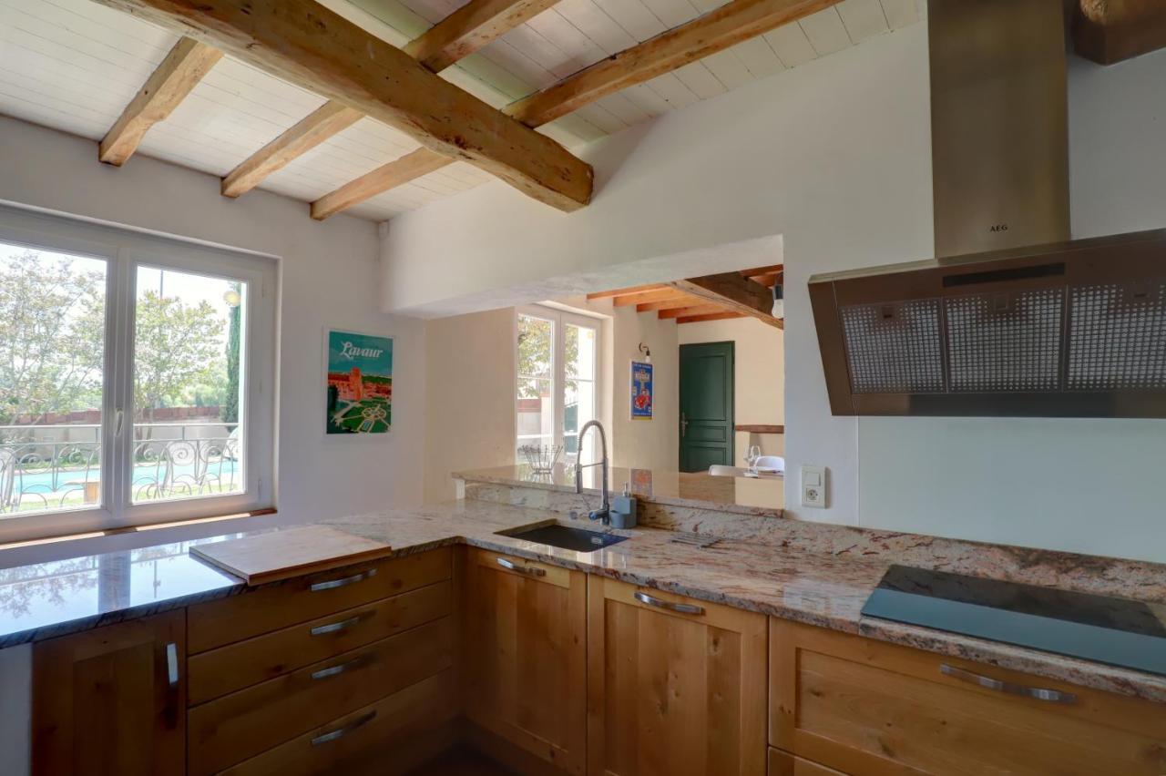 Gîte la grappe Occitane - 14 personnes - piscine privée Ambres Esterno foto