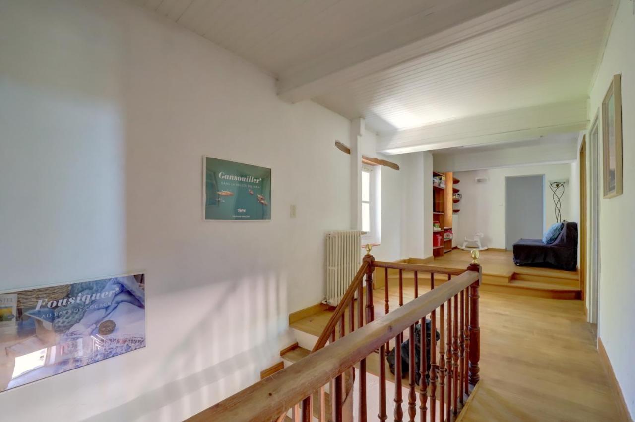 Gîte la grappe Occitane - 14 personnes - piscine privée Ambres Esterno foto