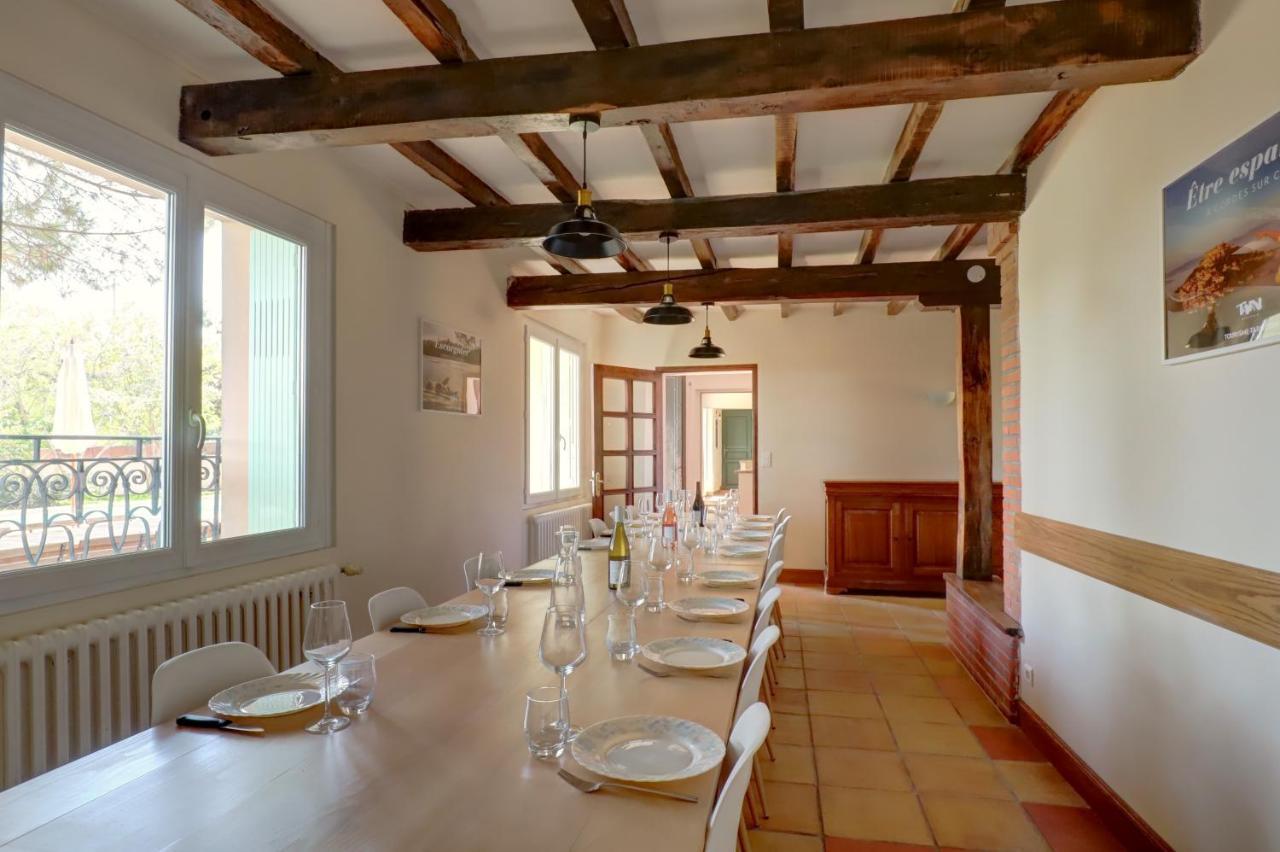 Gîte la grappe Occitane - 14 personnes - piscine privée Ambres Esterno foto