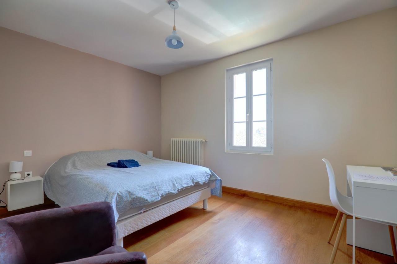 Gîte la grappe Occitane - 14 personnes - piscine privée Ambres Esterno foto