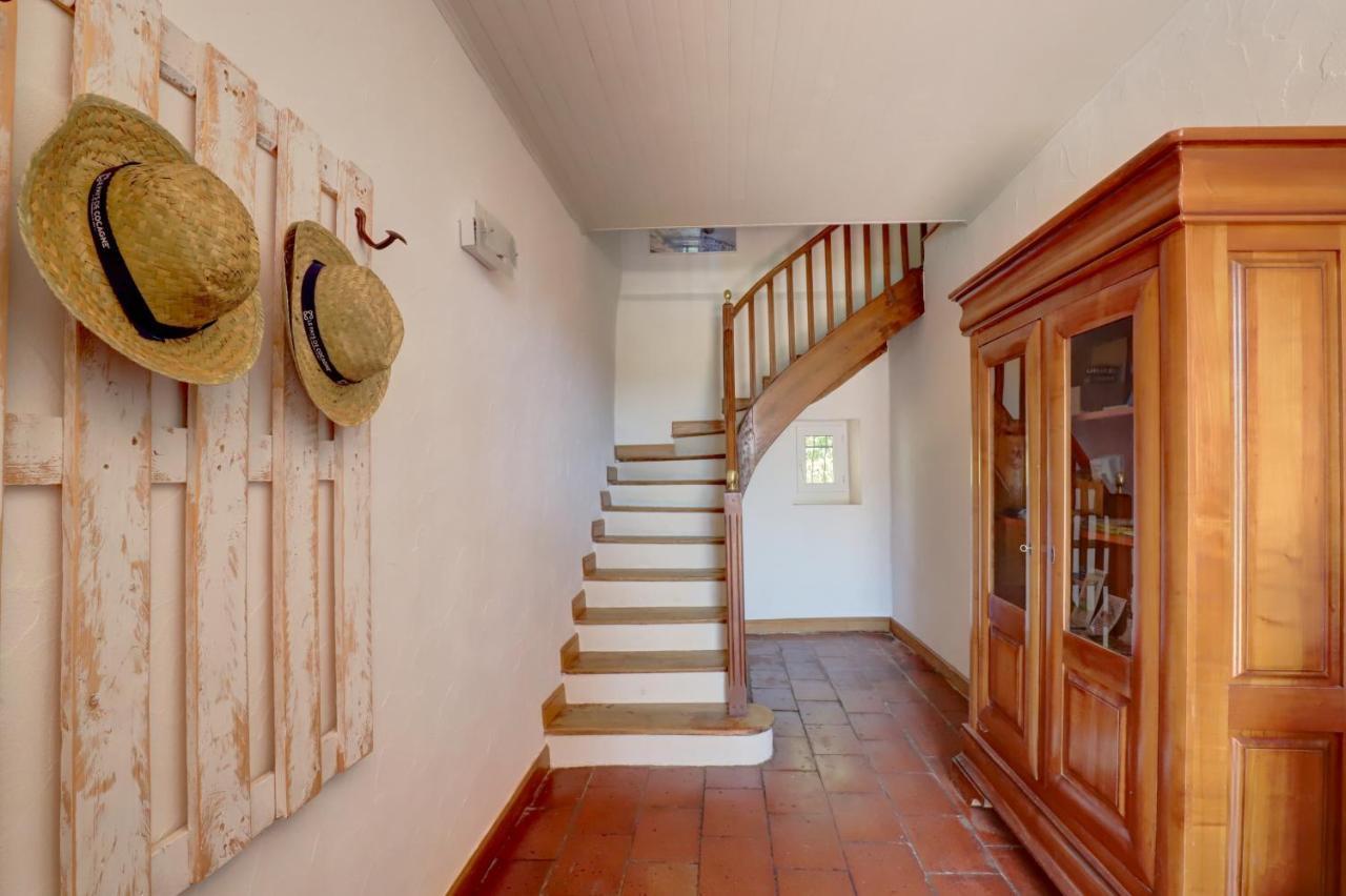 Gîte la grappe Occitane - 14 personnes - piscine privée Ambres Esterno foto